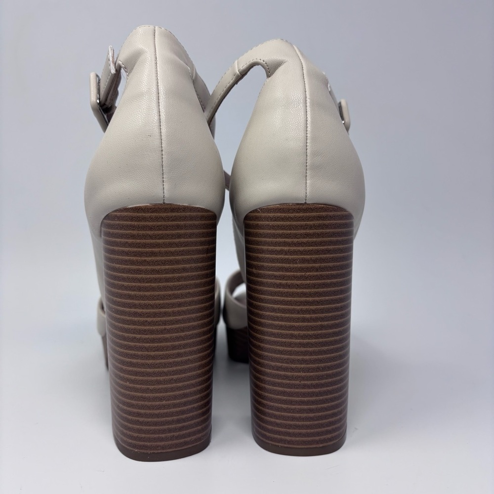 Sun + Stone Reemaa Heel Sandals 11 - Picture 5 of 7